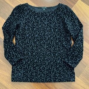 Ann Taylor Black Long Sleeve flocked top cheetah Print size small
